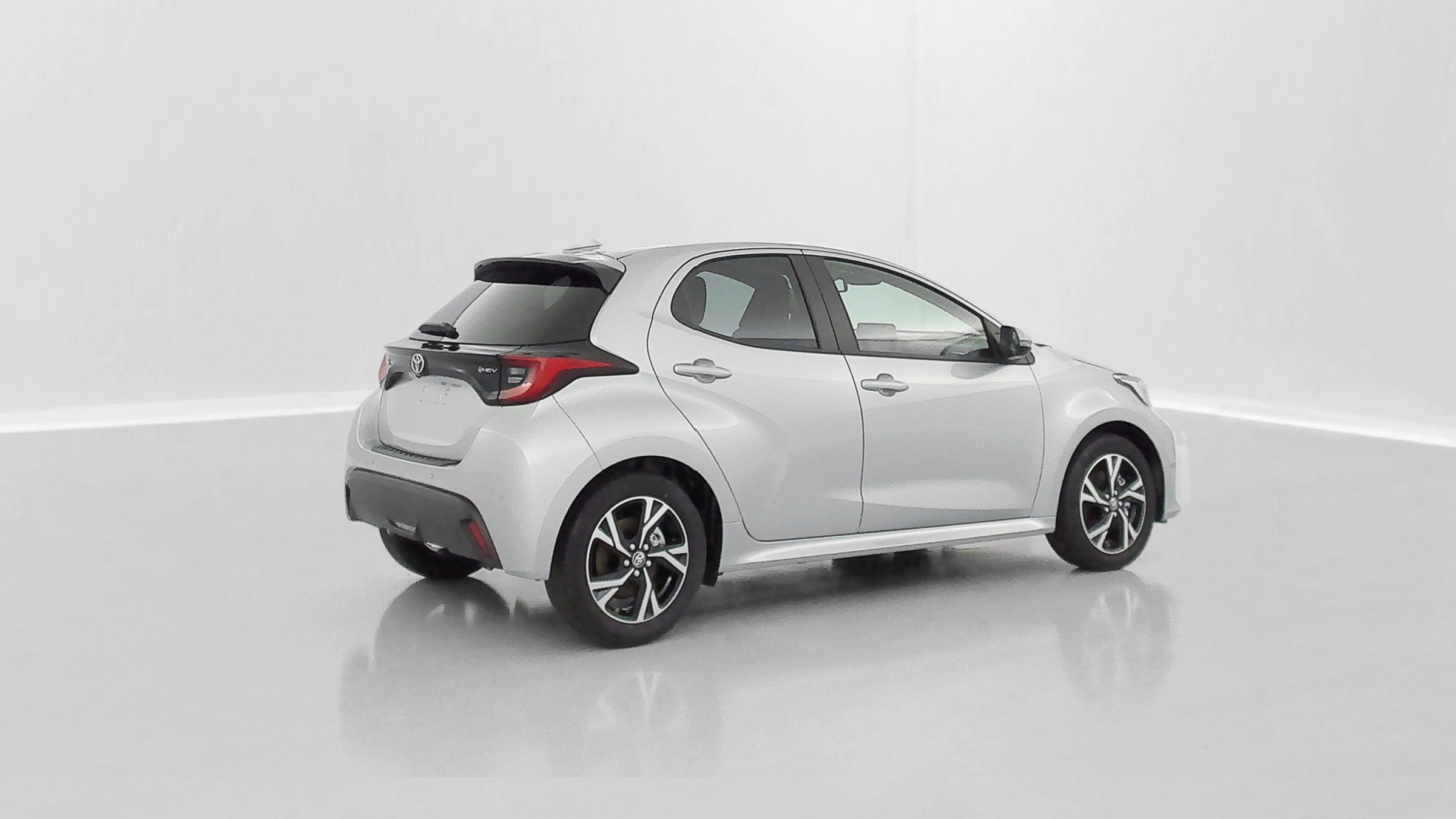 GLI00035393_p53 - TOYOTA - YARIS - 2025 - photo 30