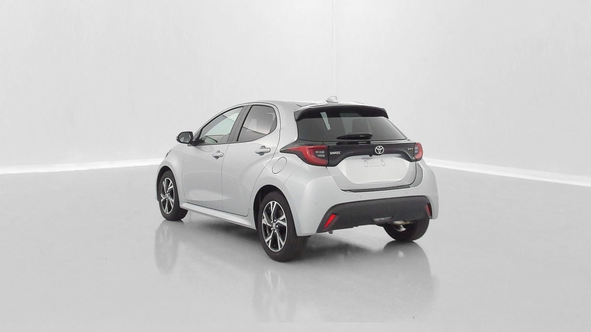 390734_p2 - TOYOTA - YARIS - 2026 - photo 5